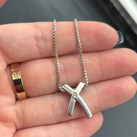 Vintage Cross Pendant Necklace Sterling Silver .925 with 16-18" Box Link Chain - Picture 7 of 7